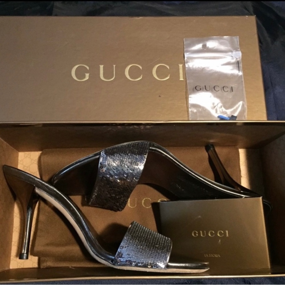 Authentic Gucci Nappa Silk Sasso sequins Pewter - Picture 2 of 5